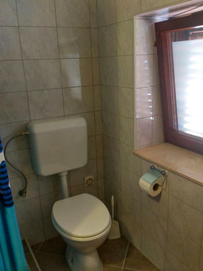 Apartmani Tonica Sukosan Bagian luar foto