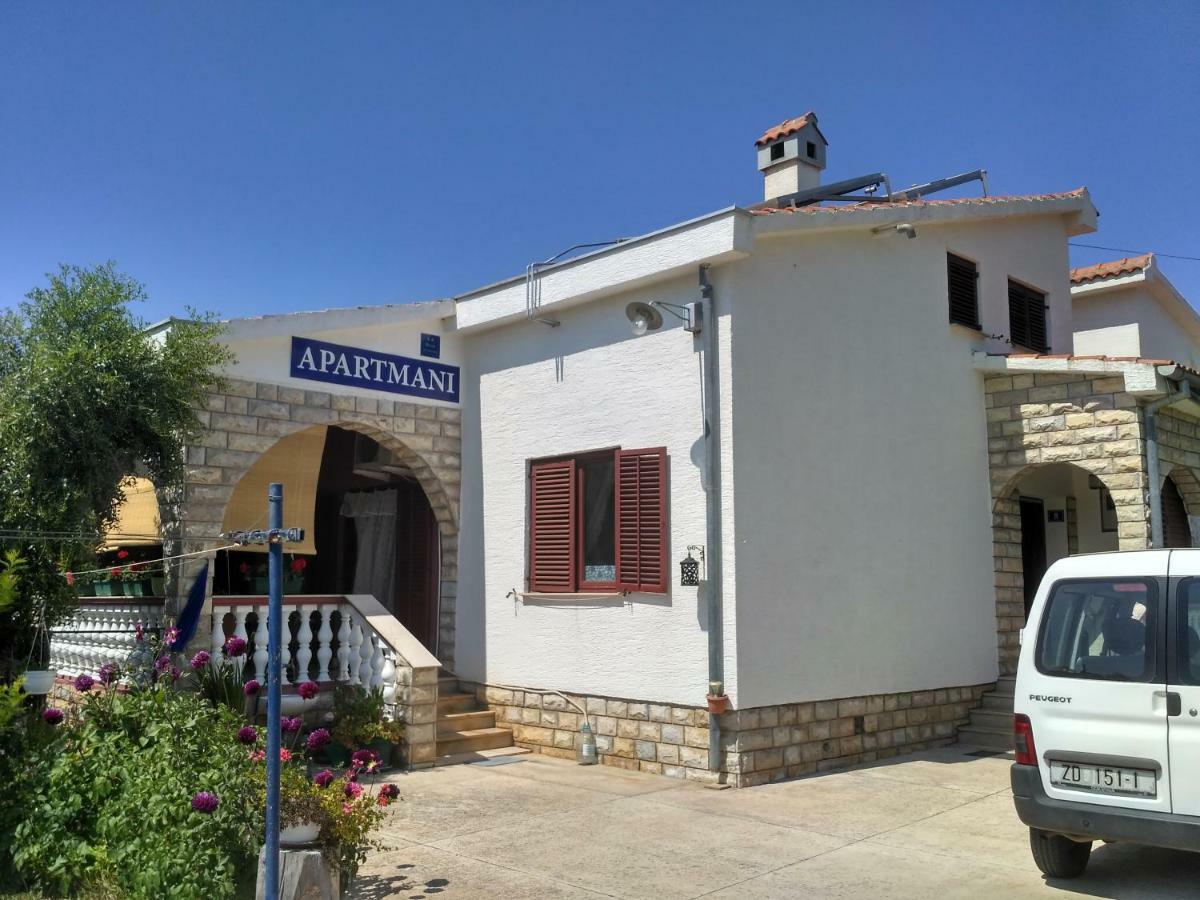 Apartmani Tonica Sukosan Bagian luar foto