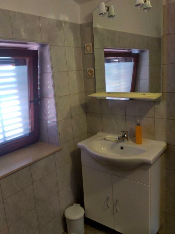 Apartmani Tonica Sukosan Bagian luar foto