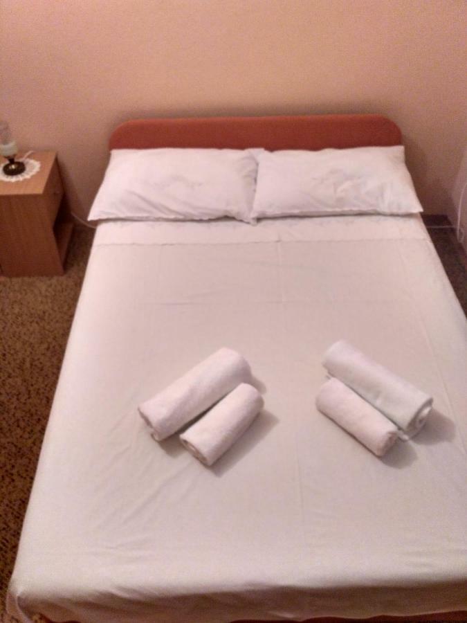 Apartmani Tonica Sukosan Bagian luar foto